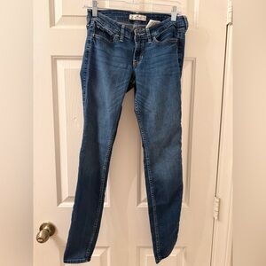 Hollister Women's Classic Blue Skinny Jeans